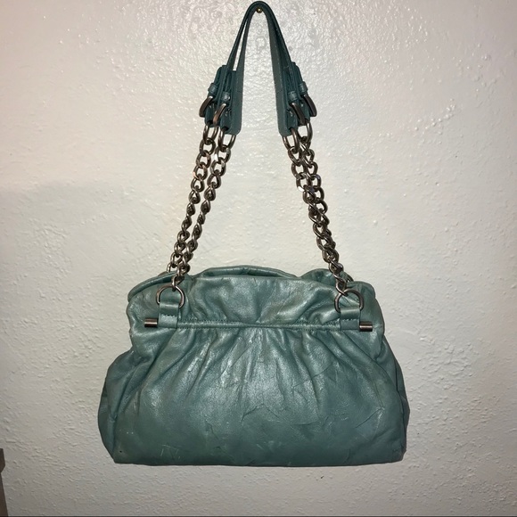 Buttery soft Leather Handbag - Picture 2 of 8